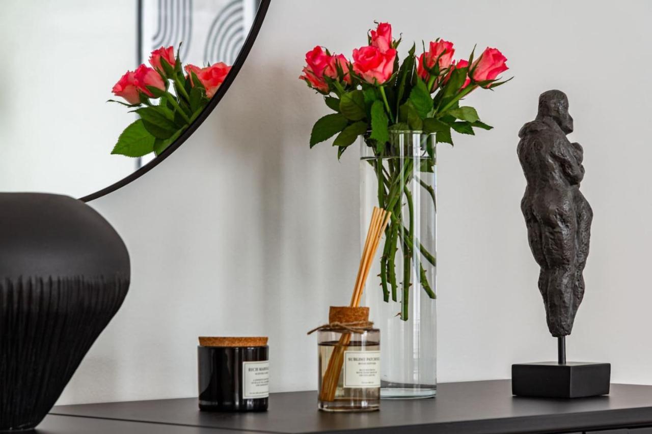 Budget Comfort On Trendy Soedermalm, Construction Work * Stockholm