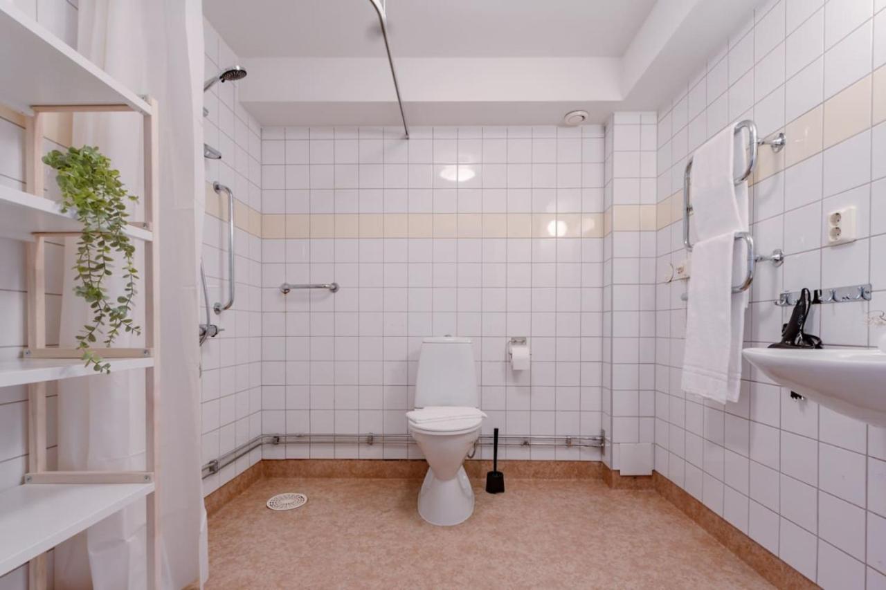 Budget Comfort On Trendy Soedermalm, Construction Work Appartement Stockholm