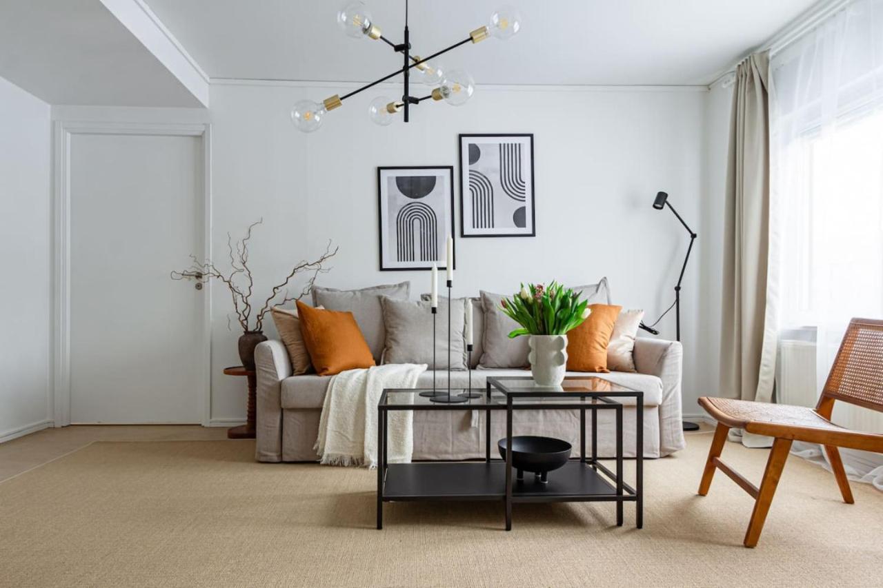 Budget Comfort On Trendy Soedermalm, Construction Work